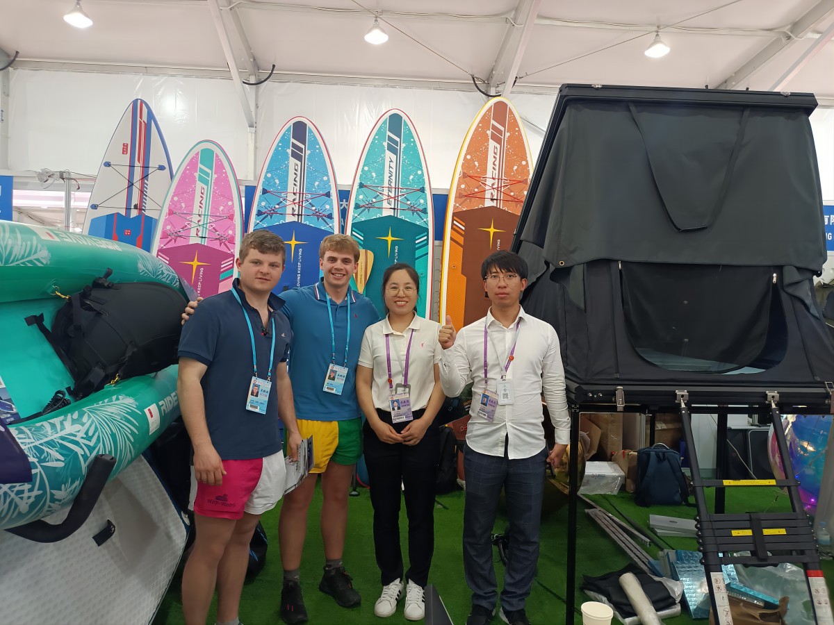 Inflatable paddle board - Canton Fair1